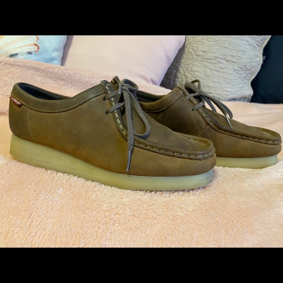 Clarks shoes - Picture 1 of 2